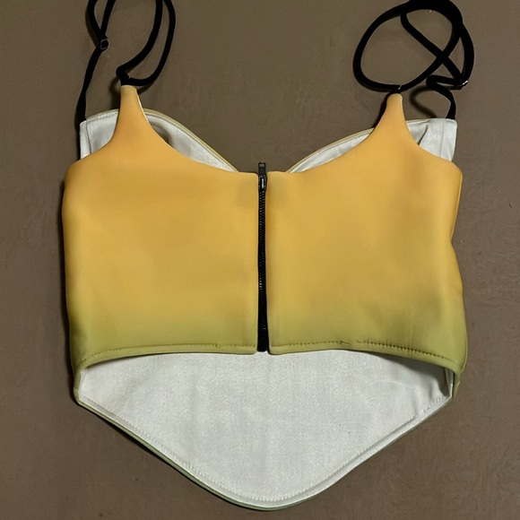 SAMMY B. NWOT Corset Detail Top - Yellow Green Ombre - Size S - Picture 4 of 10